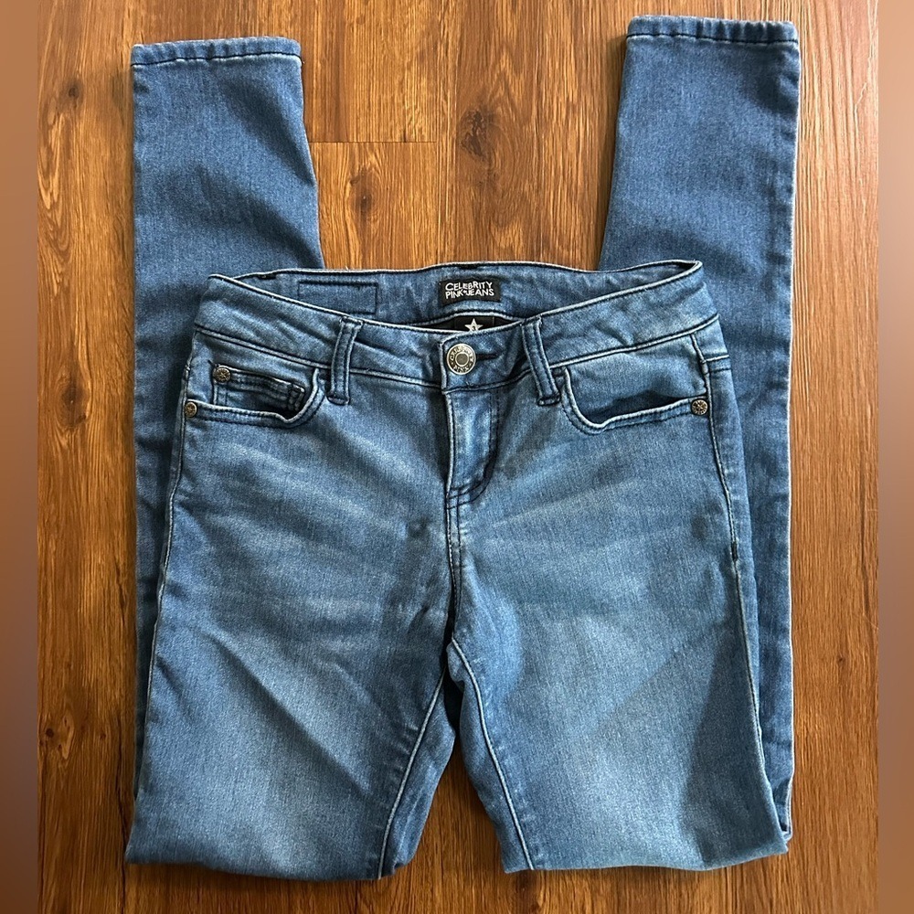 Celebrity Pink Low Rise Skinny Jeans / Jeggings Size 3